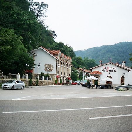 Hotel De Borlena Exteriör bild